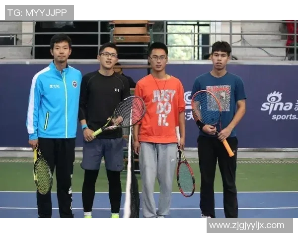 赛后分析西安网球队与深圳网球队的战术对决与精彩瞬间回顾