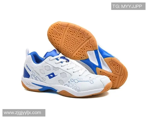 排球装备选购指南:如何选择适合的球鞋提升你的比赛表现 排球装备选购指南:如何选择适合的球鞋提升你的比赛表现